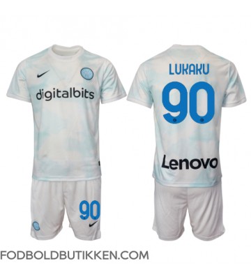 Inter Milan Romelu Lukaku #90 Udebanetrøje Børn 2022-23 Kortærmet (+ Korte bukser)